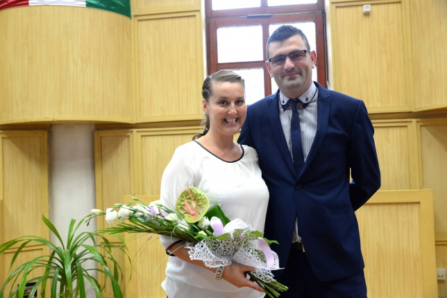 Köztisztviselők napja