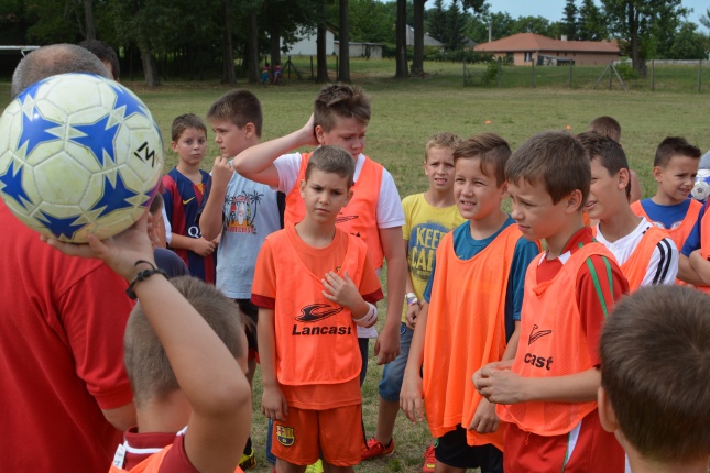 Fociznak a nyírszőlősi táborozók