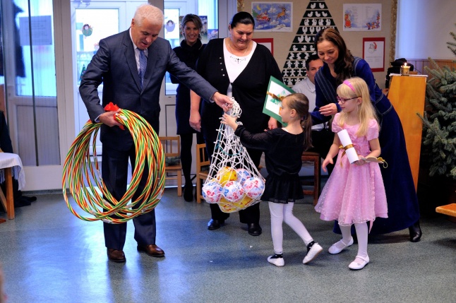 Sportszercsomag a Gyermekek Háza Déli Óvodának