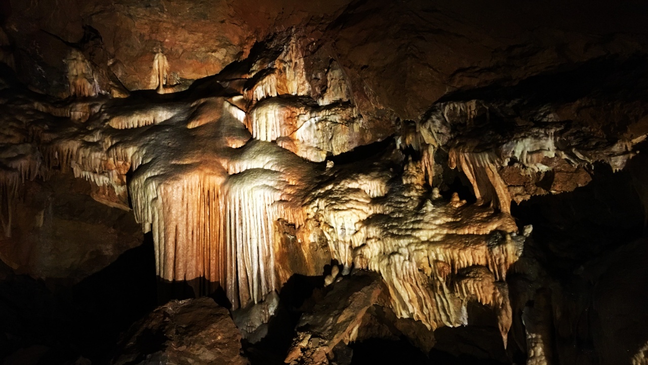 Föld mélyétől a csillagokig - barlangtúra Aggteleken