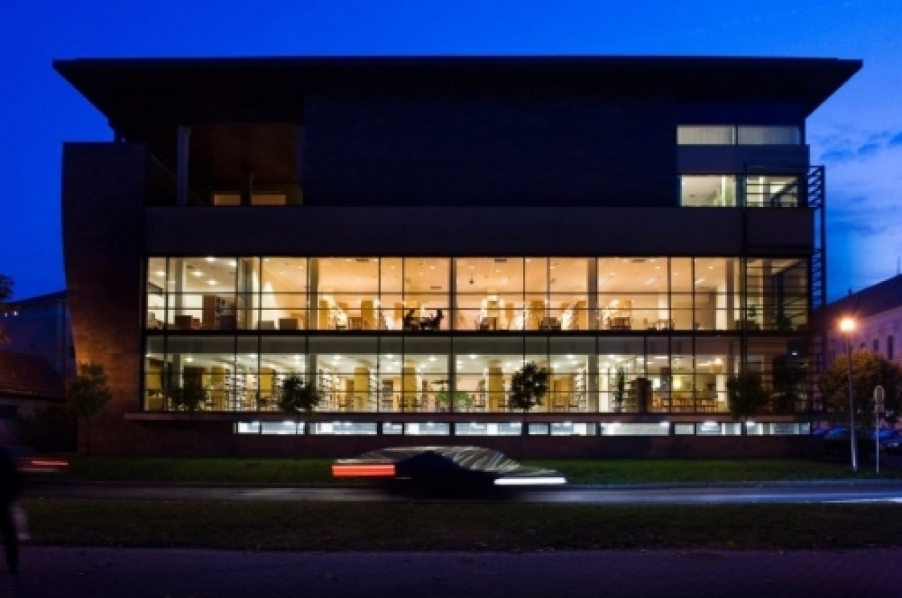 A Móricz Zsigmond könyvtár decemberi programajánlata