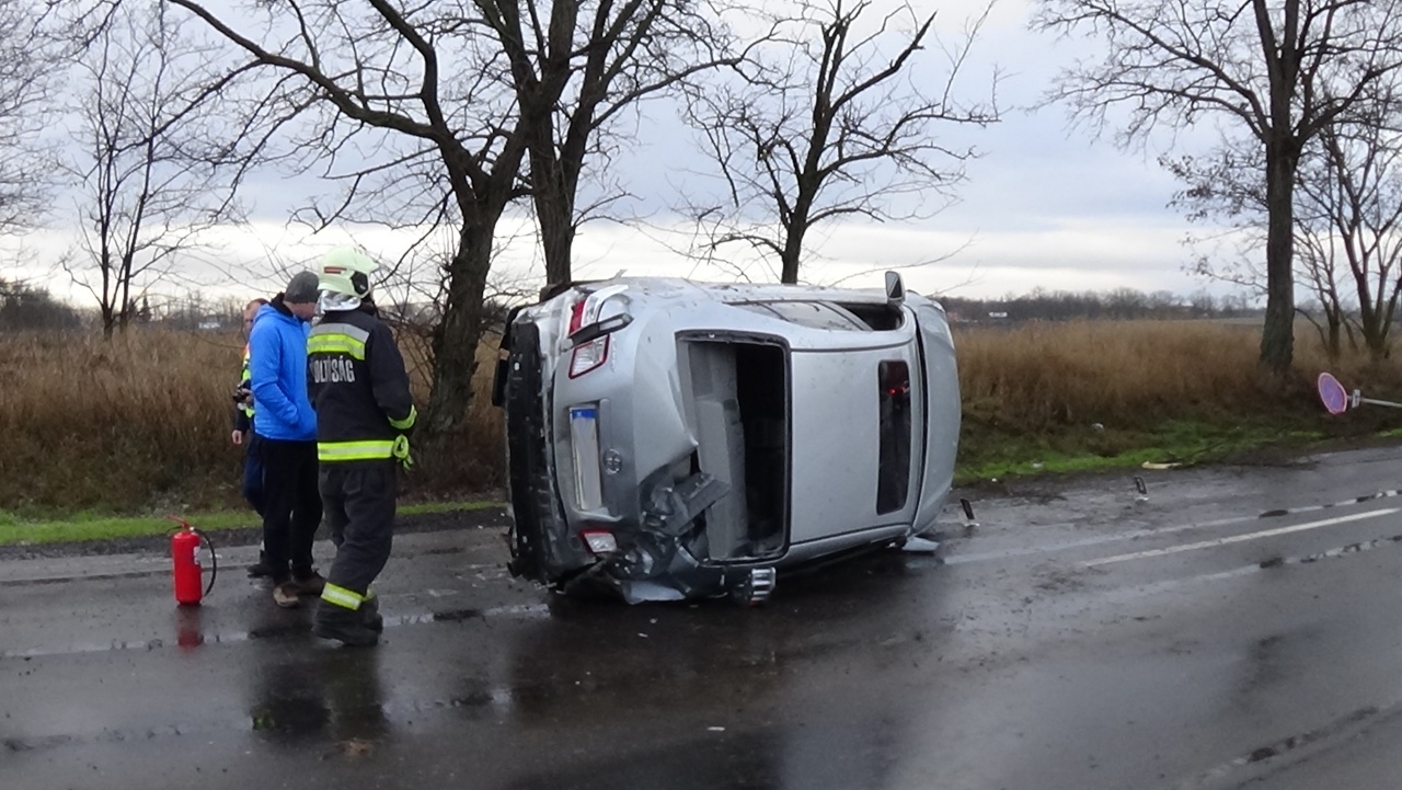 Vigyázz, csúszik! – Egy órán belül három baleset is történt Nagycserkesznél