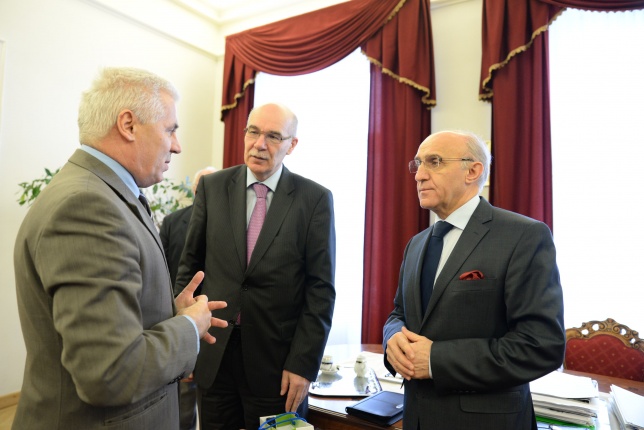 Szlovák kereskedelmi tanácsos a Városházán