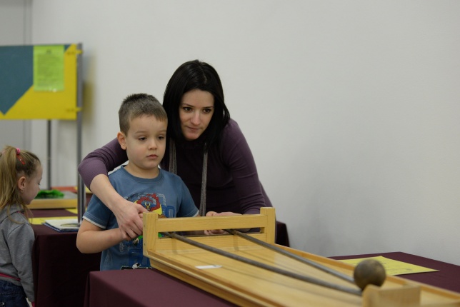 A fizika csodái - interaktív kiállítás a VMKK-ban