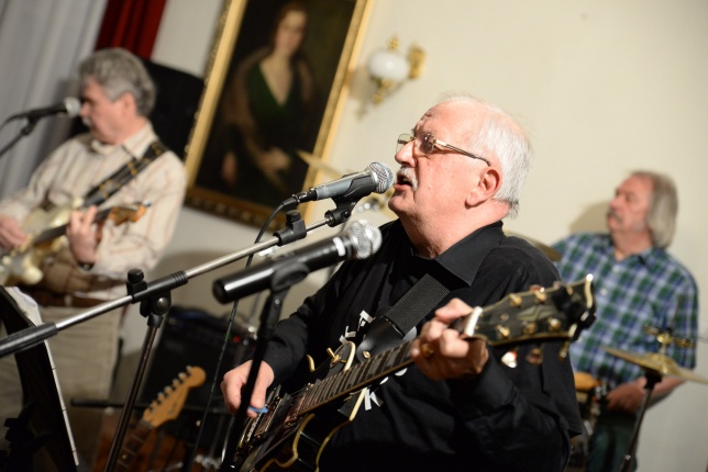 Kaland-Old-Rock koncert a Bencs Villában