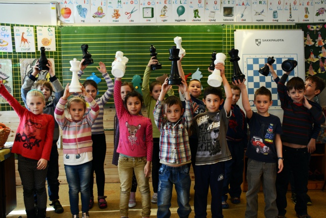 SAKKPALOTA a Kazinczy Tagintézményben