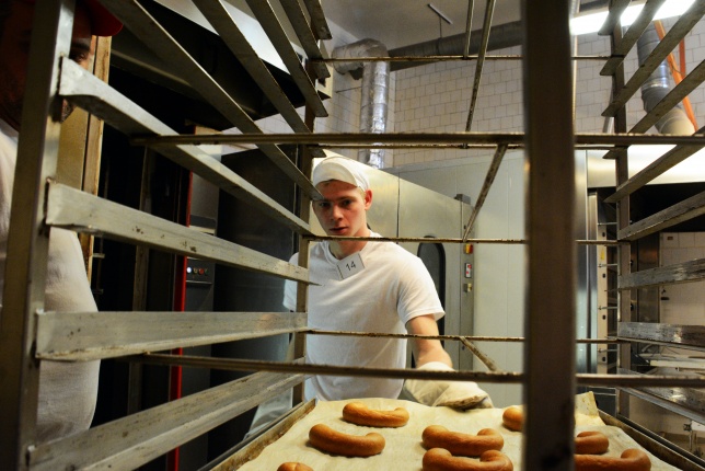 Pékverseny a VELA Pékségben