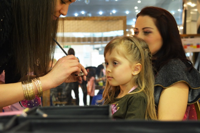 Divatbemutató a NyírPlaza-ban