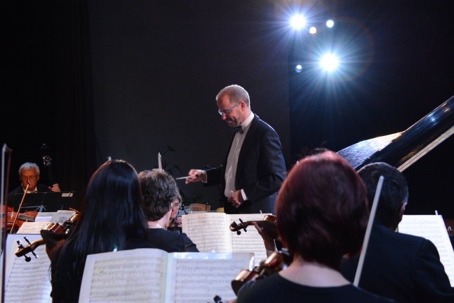 Ünnepi Hangverseny a VMKK-ban