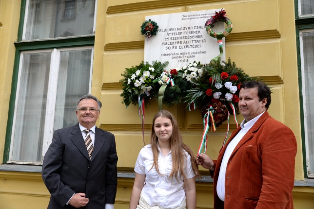 A Felvidék 1947  Egyesület koszorúzása