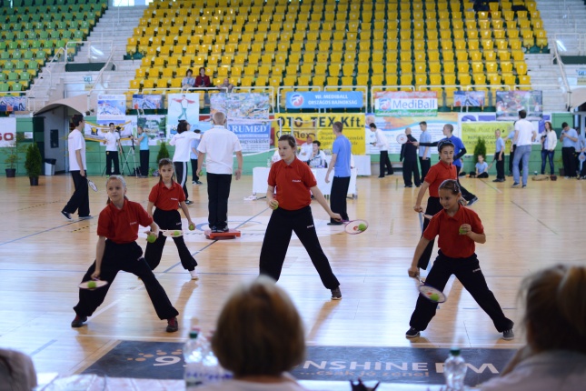 Mediball bajnokság a Bujtosi Szabadidő Csarnokban