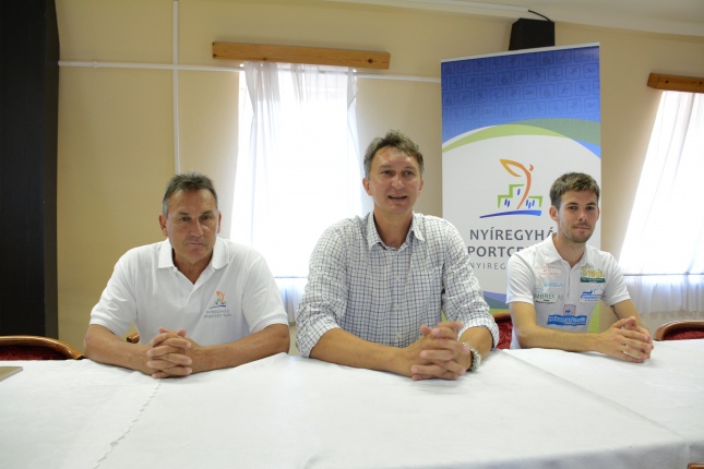 Sport sajtótájékoztató