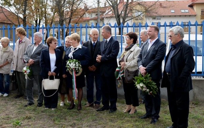 Emléktábla avatás Czuczor Gergely tiszteletére