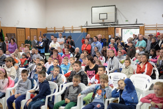 Családi nap Sóstóhegyen  csepergő esőben