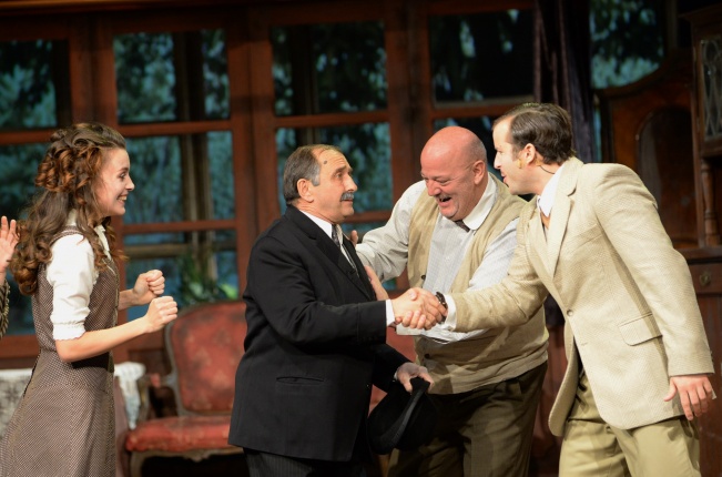 Dollárpapa bemutató