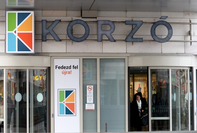 Arculatváltás a Korzóban