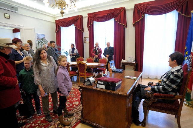 Krúdy Napok Nyitott Városháza