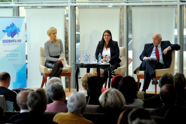 Migrációs válság és átalakuló világrend kerekasztal beszélgetés