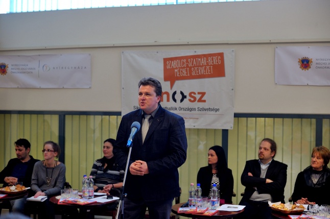 Beszédes kezek programsorozat ünnepi megnyitója