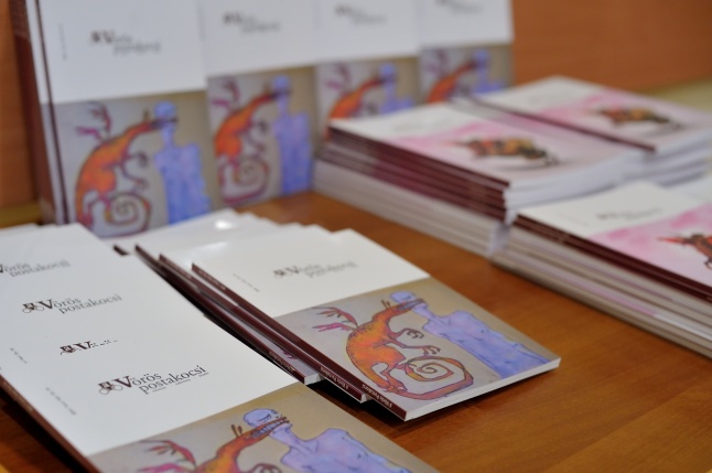 Vörös Postakocsi lapszámbemutató