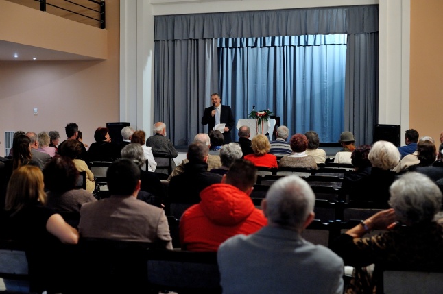 Polgári Szalon Dr. Lupkovics Györggyel