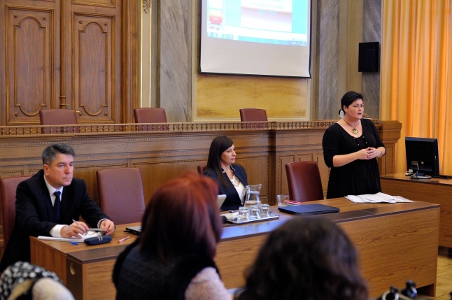 Jelzőrendszeri tanácskozás