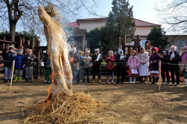 Telet temettek az ovisok