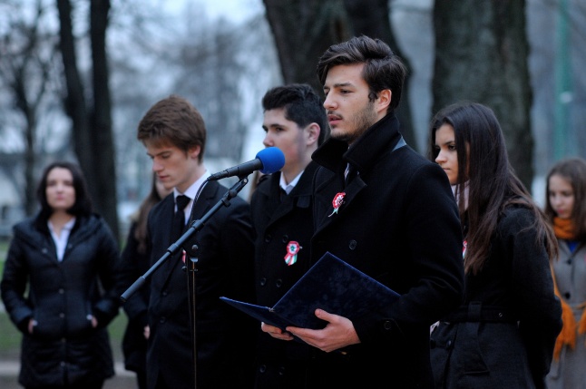 Megemlékezés kölcseysekkel