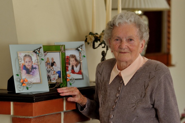 Szépkorú köszöntése - Illés Józsefné