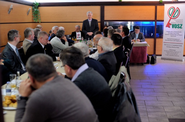 Ülésezett a VOSZ