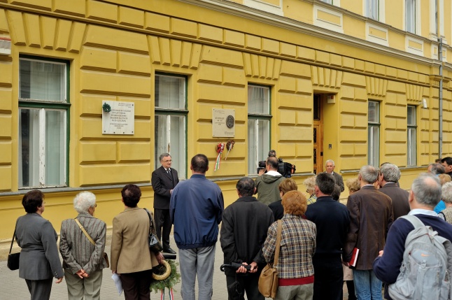 Emlékezés a felvidéki magyar családok szenvedéseiről