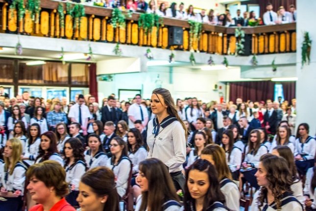 Ballagás a Zay Anna Gimnáziumban