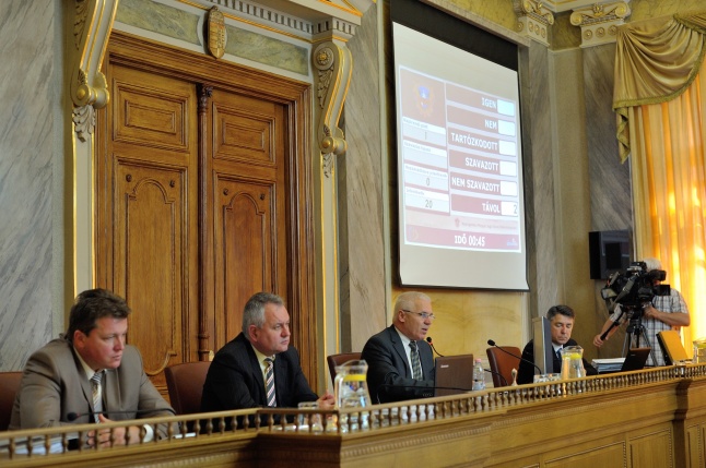 Városi Közgyűlés 20160526