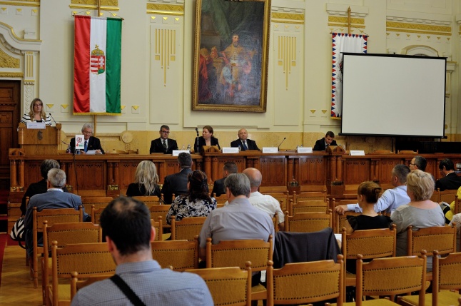 Konferencia a bürokrácia csökkentésről