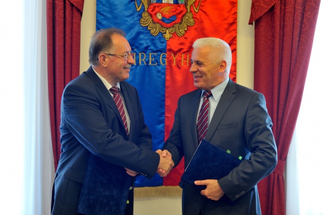 Megállapodás a Master Good-al