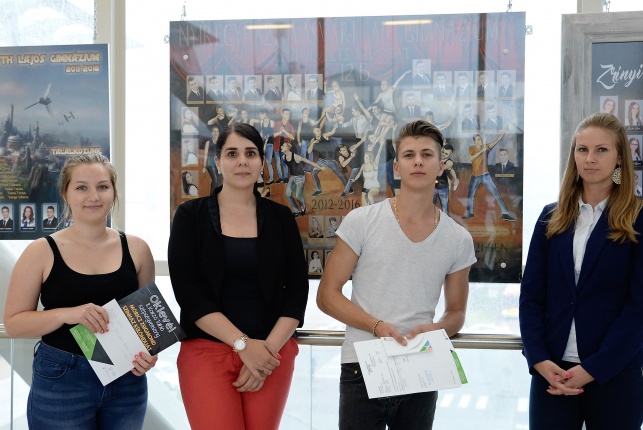 Tablószépségverseny eredményhirdetés a Korzóban