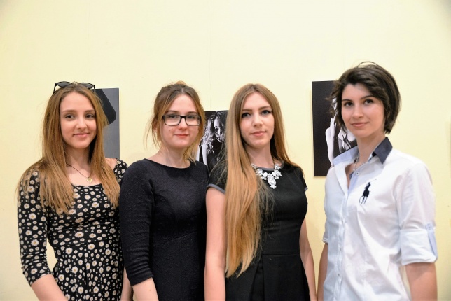 Fotókönyv kiállításmegnyitó