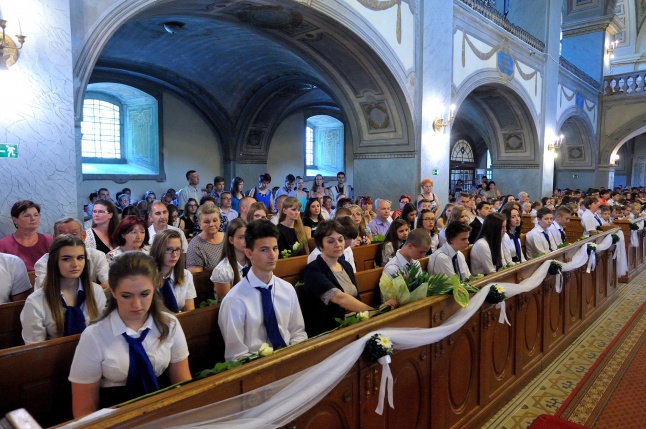 Ballagás az Evangélikus iskolában