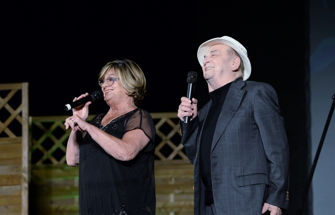 Bogrogi Gyula-Voith Ági a Mandala Dalszínház Színpadán