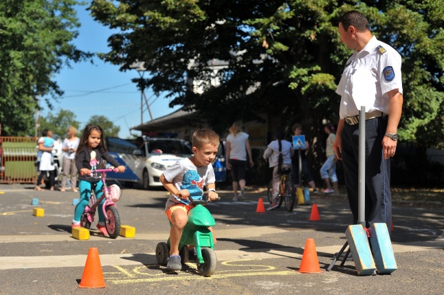 Balesetmegelőzés gyerekeknek