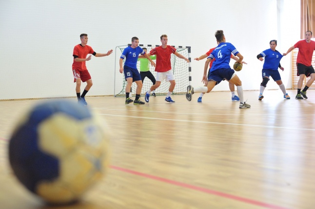 Tornacsarnokot adtak át