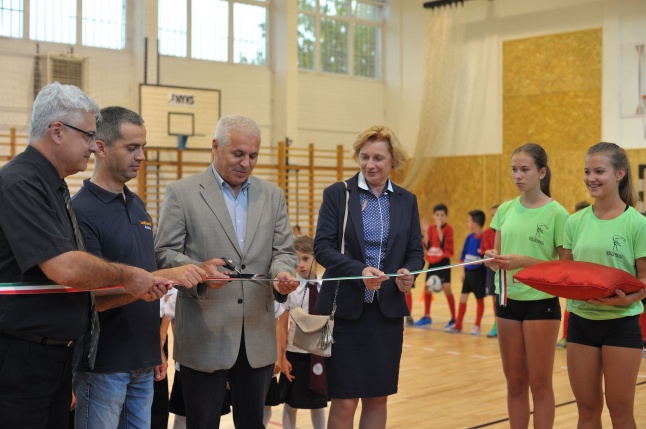 Tornaterem átadás a Móricz iskolában