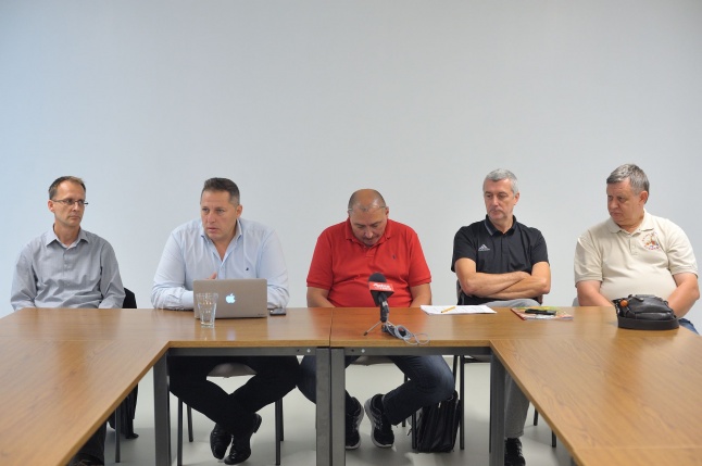 Mentőöv a kosarasoknak - fotó Szarka Lajos