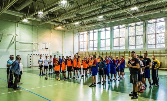 Öregdiákok a ZIG-ben