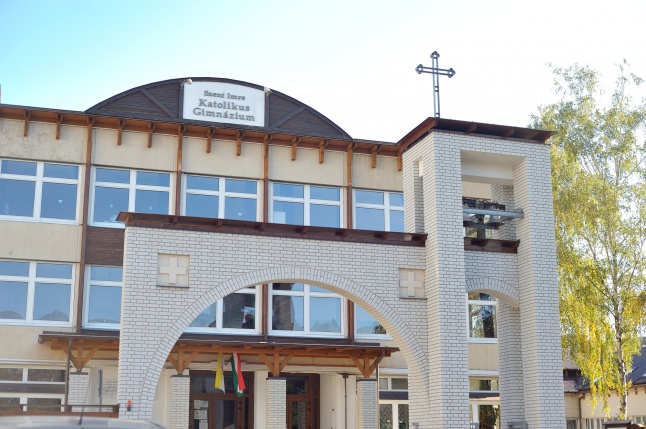 Jubileum a Szent Imre iskolában - fotó Szarka Lajos