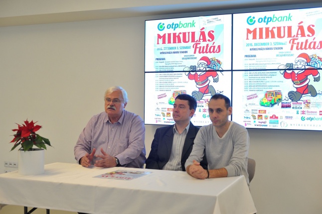 Mikulás futás sajtótájékoztató - fotó Szarka Lajos