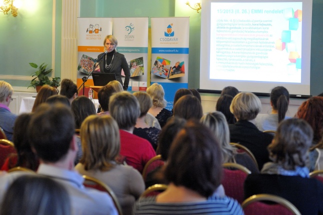 Down konferencia Nyíregyházán - fotó Szarka Lajos