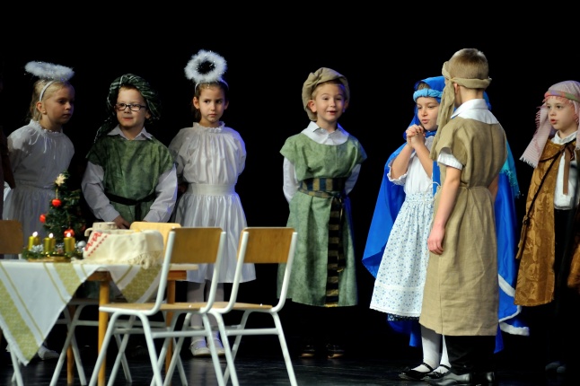 Karácsony a gyermekjóléti központtal - fotó Szarka Lajos