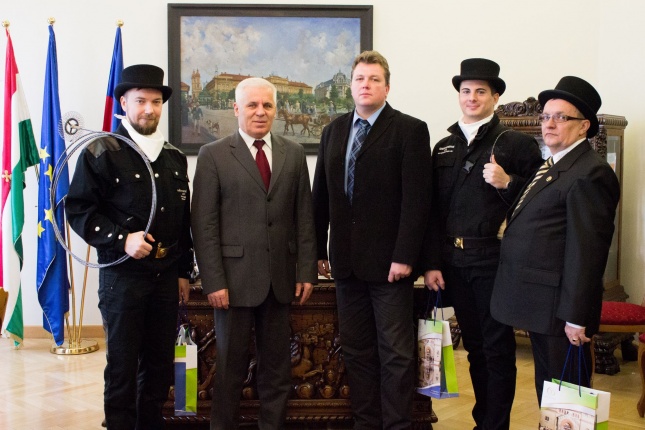 Újévi jókívánságok a Városházán - fotó Szarka Lajos