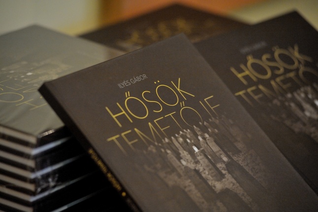 Értékes Esték-A Hősök Temetője - fotó Szarka Lajos